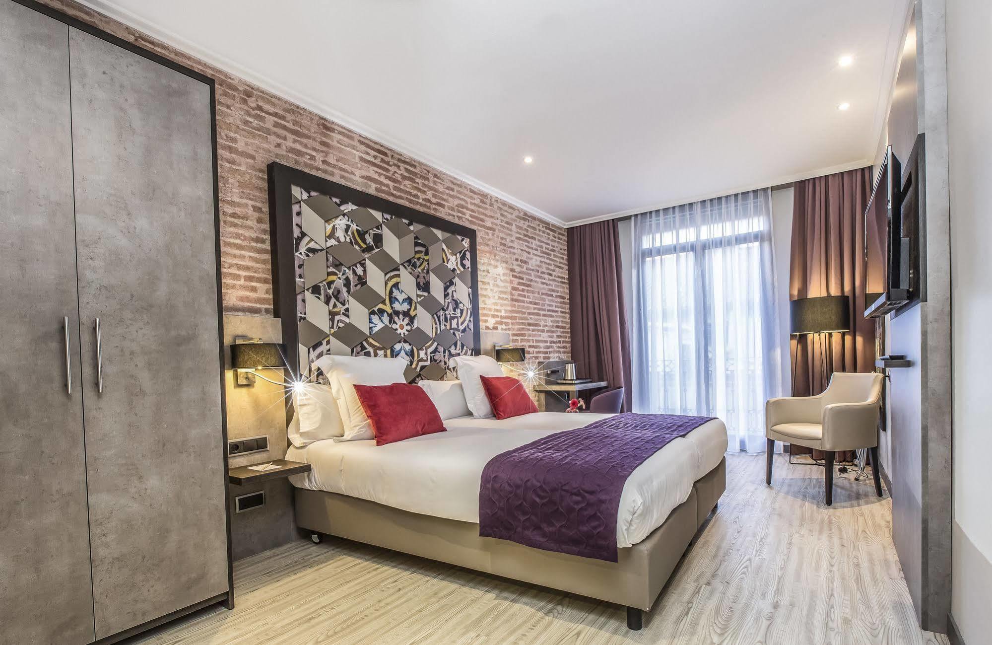 Leonardo Hotel Barcelona Las Ramblas Zewnętrze zdjęcie